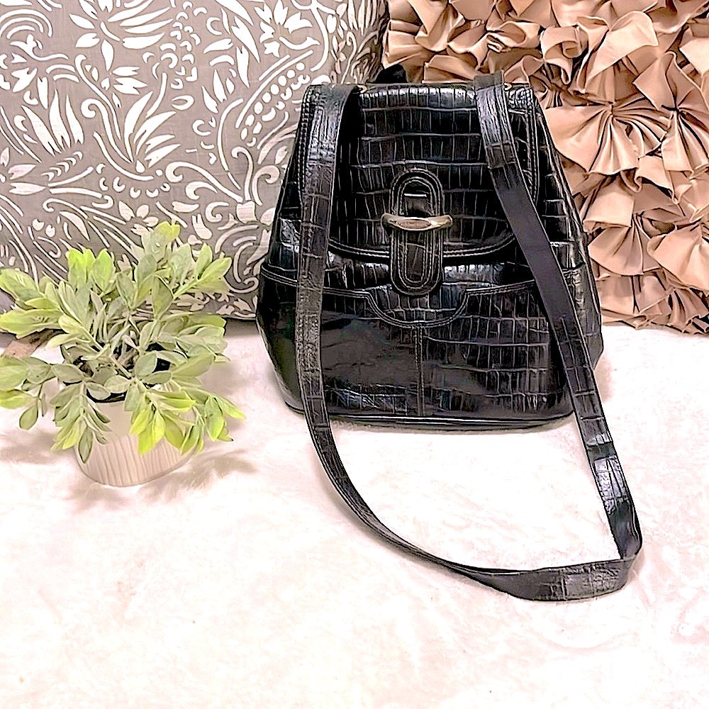 Antonio Scepi Womens Vintage Italy Black Snake Embossed Leather Cross Body Purse